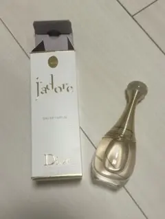 Dior ジャドール オードゥ パルファン 30mLのサムネイル
