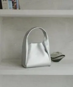 kastane 2wayバッグ　シルバー