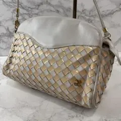 Elegance エレガンス イントレチャート 本革 レザー ショルダーバッグのサムネイル