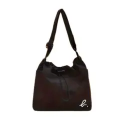 ショルダーバッグ 斜め掛け クロスボディ　ショルダー　ナイロン