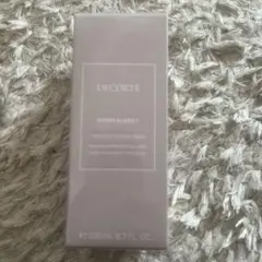 Item thumbnail for item cc58cbb3-3f95-47ad-9d7c-1a1d6c45bd0f