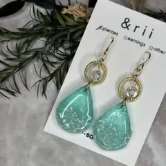 値下げ【即購入OK 】ドロップピアス 雫 アレルギー対応アクセサリー エメラルド