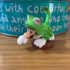 チョコエッグ　スーパーマリオ　ネコルイージ