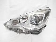 NHP10 アクア 中期 右ヘッドランプ 美品 81110-52K40 - メルカリ