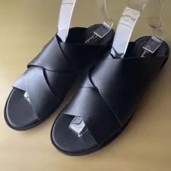 【Clarks/クラークス】レザークロスベルトフラットサンダル　ブラック