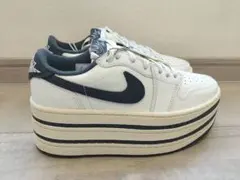 Nike Air Jordan プラットフォームスニーカー ホワイト23.5 - メルカリ