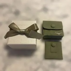 ヴァンクリーフ&アーペル　リングポーチ