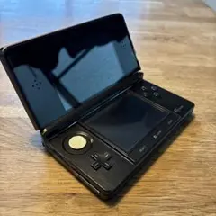 ニンテンドー3DS 本体　コスモブラック　黒　任天堂