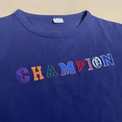 チャンピオン　クレイジーフォント　刺繍ロゴTシャツ