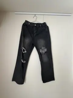 SHEIN ダメージデニムパンツ
