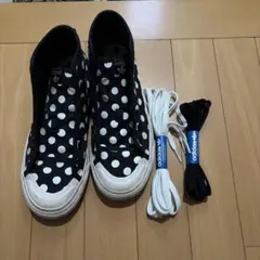 adidas Nizza 黒白水玉スニーカー