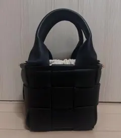 クロス編みバッグ