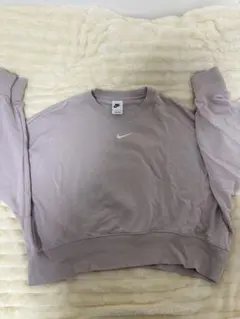 Nike 薄紫 クロップドスウェット