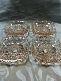 ★お値下げしました★  カットが美しい！トーヨーガラス 小皿セット 4枚組