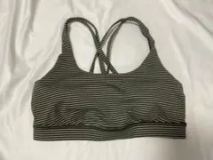 ✨美品/L✨Lululemon ヨガブラトップ ボーダー カーキ 8のサムネイル