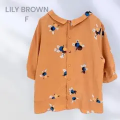 LILY BROWN リリーブラウン　花柄半袖ブラウス　カジュアル　華やかのサムネイル