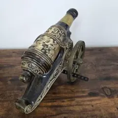 メ*1様 A. HARDY コニャック エクストラ 鶏型ボトル - メルカリ