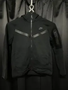 NIKE テックフリース ジップアップ パーカー ブラック