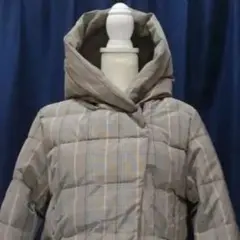 ファイバーダウン-コート　フード付き　サイズ M　新品未使用品