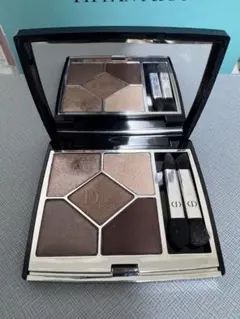 【美品】Dior サンククルールアイシャドウパレット 669