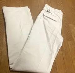 ホワイト スラックス