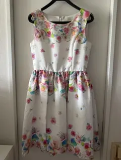 RED VALENTINO 森柄 総柄 ワンピース リボン デザイン フレア M - メルカリ