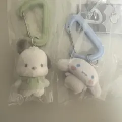 サンリオ　カラフルカラビナマスコットチャーム　ポチャッコ　シナモンロール