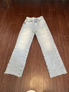 ZARA ライトブルー　ストレートデニム　32 美品