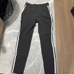 adidas（アディダス） サイドライン入りパンツ