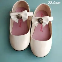 ビビディバビディブティック　靴　シューズ　ホワイト　リボン付き　22cm　キッズ