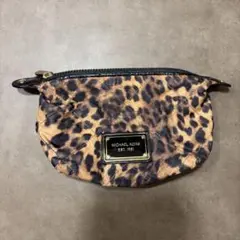 MICHAEL KORS レオパード柄 キルティング ポーチのサムネイル