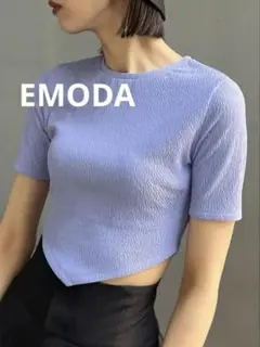 EMODA エモダ クロップド丈 バックリボン Tシャツ パープル
