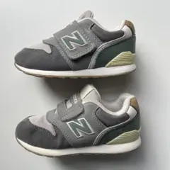 New Balance 990 スニーカー グレー/グリーン15cm