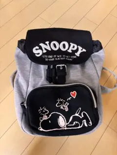スヌーピー リュック グレーと黒