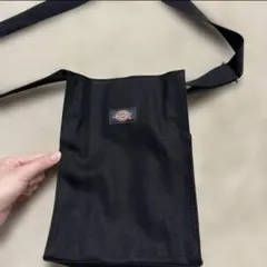 Dickies ディッキーズ ショルダーバッグ ワンポイント 黒色 ブラック