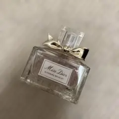 ミスディオール　オードトワレ　ブルーミングブーケ