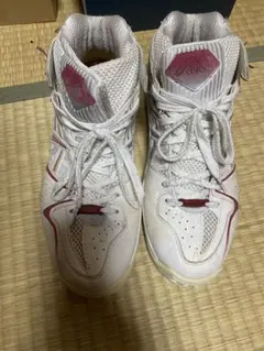 【美品】asics アシックス ゲルバースト スウィープ2 ホワイト 23.5㎝ 美品】asics アシックス ゲルバースト スウィープ2 ホワイト