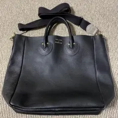 ヤングアンドオルセン エンボスレザートート Mサイズ ショルダーベルト付き