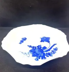 Item thumbnail for item 2d79cdb4-ccdf-4e42-85b6-e5ff49a4f462