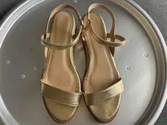 PELLICO SUNNY ゴールド サンダルのサムネイル