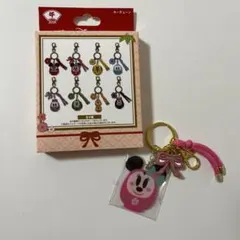 ディズニー お正月 2026 キーチェーン だるま ミニー ミニーマウス