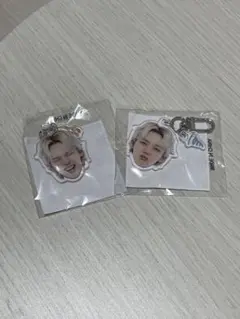 TREASURE ヒョンソク 喜怒哀楽 顔アクキー 哀楽 カプセルトイ