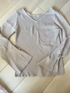 ミッシュマッシュ　ベージュ　ニット