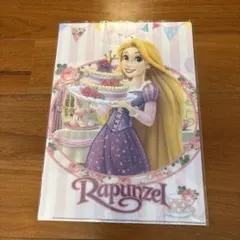 Disney アリス ラプンツェル クリアファイル 2枚セット - メルカリ