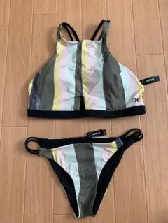 Hurley ハーレー　セパレート水着のサムネイル