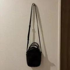 LOWRYS FARM ブラック ショルダーバッグ