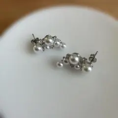 ランダムパールとクリスタルのピアス シルバー