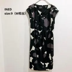 イネド/INED ワンピース ミニ ノースリーブ モノトーン 総柄 サイズM相当のサムネイル