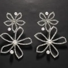 パーティー ピアス フラワー パール シルバー　 エレガント 結婚式 大ぶり