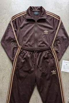 激レアadidas ブラウン ジャージ Mサイズセットアップ